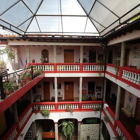 Hostal Quito Cultural Bagian luar foto