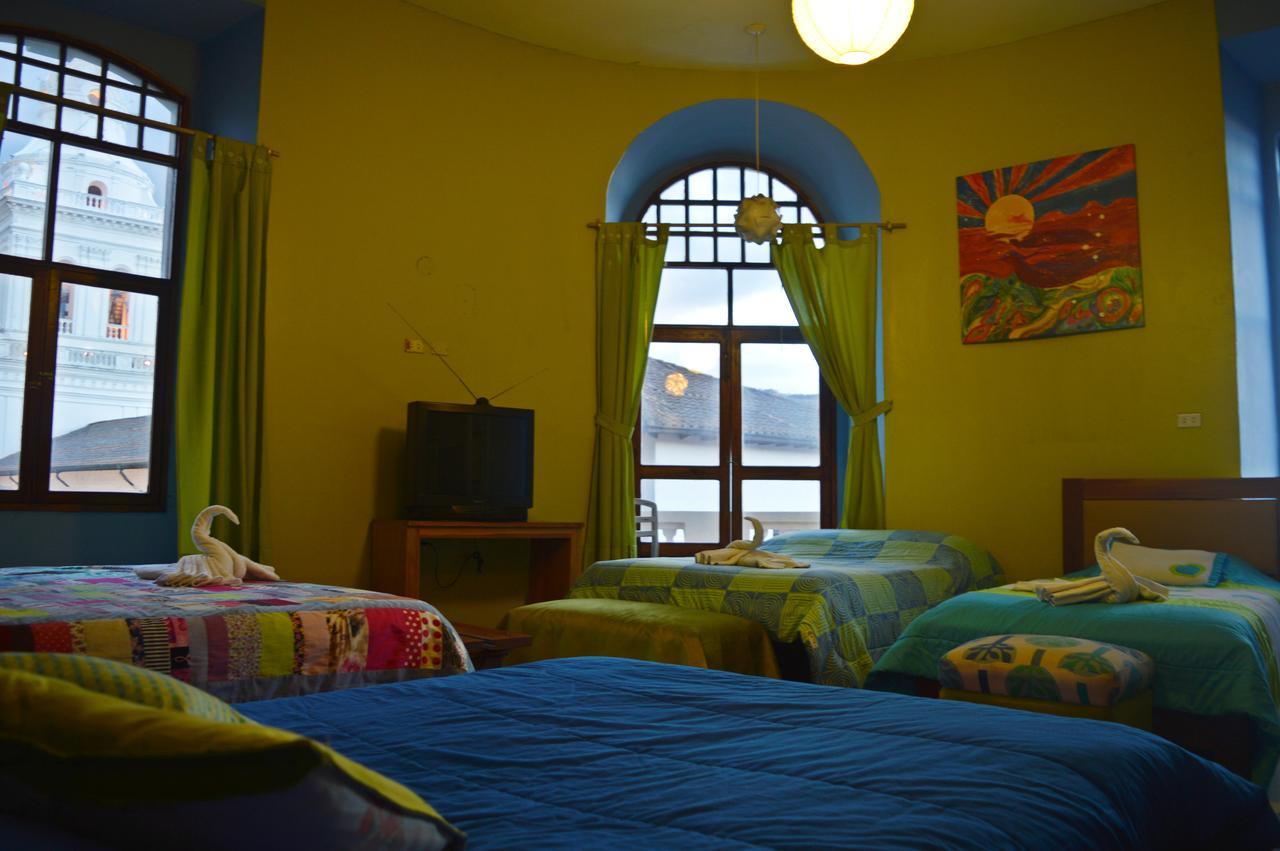 Hostal Quito Cultural Bagian luar foto